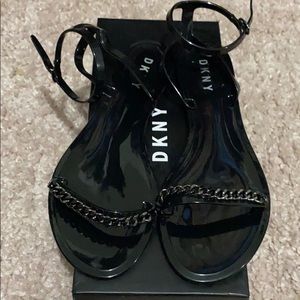 BLACK DKNY MOANA ANKLE STRAP SANDALS FLATS